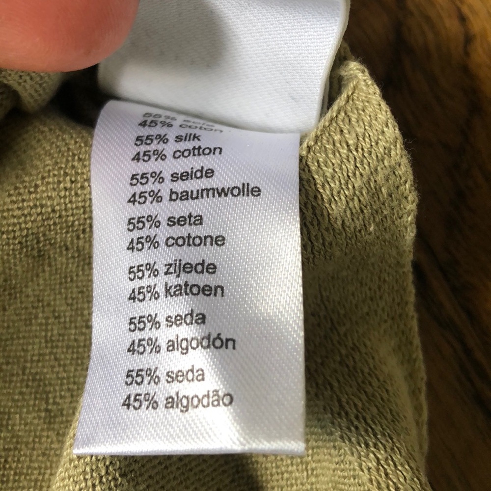 EUC Lacoste silk/cotton sweater - lightweight! - Picture 4 of 6